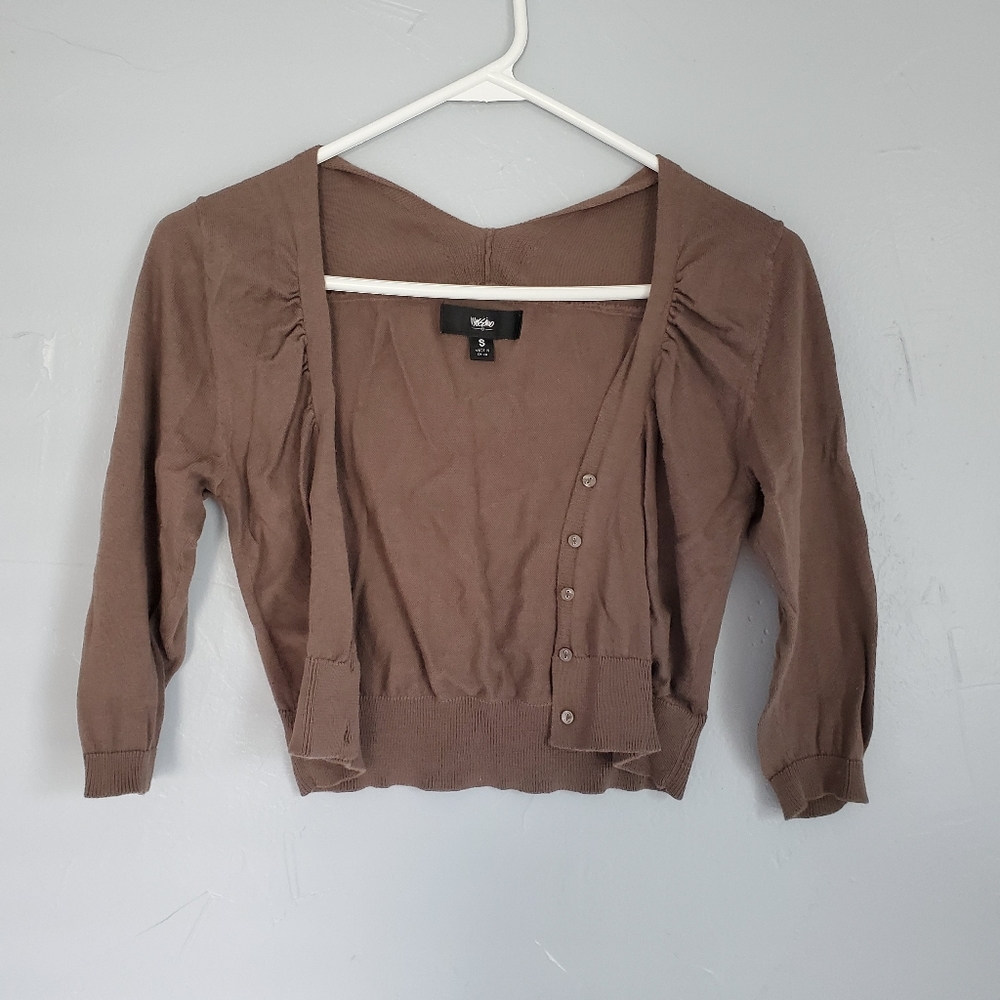 Short Brown Sweater